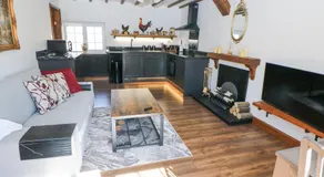 Rose Cottage - Image 2