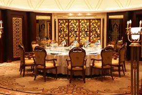 Guo Erluosi Hotel - Image 5