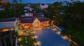 Kayal Cove Premium Pool Resort & Houseboats Alleppey By VOYE HOMES - Image 3