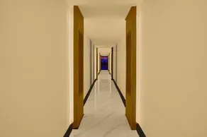 Collection O Lodha Experia Mall Dombiwali Formerly RR Suites - Image 3