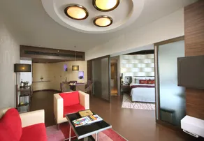 Fortune Select SG Highway, Ahmedabad - Member ITC Hotels' Group - Image 2