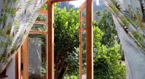 Riverside Bliss Cottage - Image 2