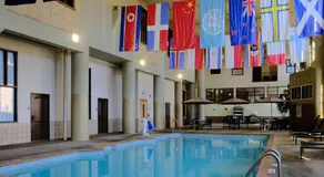 Dog-Friendly Canal Park Condo Hot Tub Pool - Image 3