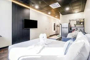 Melwood Suites Unit 106 Studio - Image 2