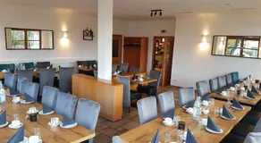 Olympia Hotel & Restaurant - Image 4