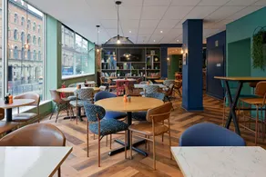 Travelodge Manchester Central - Image 2