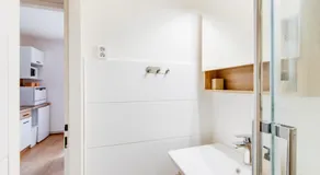Sunshine Apartment near the City center - Image 2