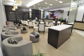Casablanca Suites Near Airport - Image 5