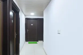 FabHotel Legend Stay - Image 2