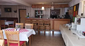 Uschi's Gasthof - Image 4