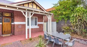 North Perth 3BR Home Steps To Hyde Park & Dining - Image 5
