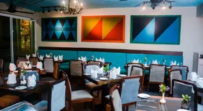 Tropic Inn - Mount Lavinia - Image 2