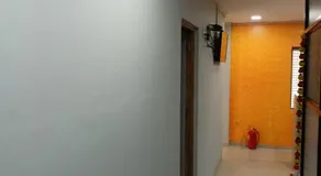 Shiv Sai Dormitory - Image 5