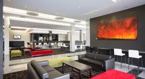 Mantra Melbourne Airport - Image 4