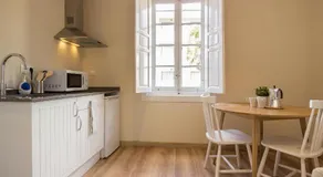 Hostal Lierganes Fluviarium Rooms - Image 3