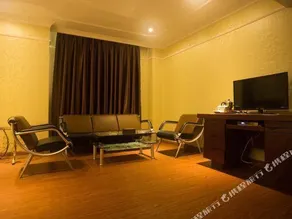 Zhubao Hotel (Wuzhou Municipal Plaza Center Branch) - Image 5