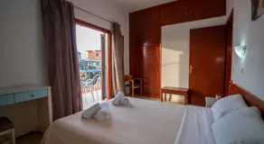 Harry's Bar & Apartments 1 - Image 2