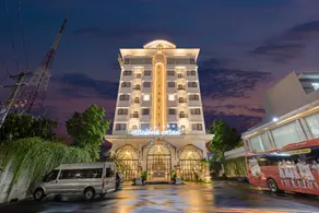 ELIZABETH HOTEL - Image 5
