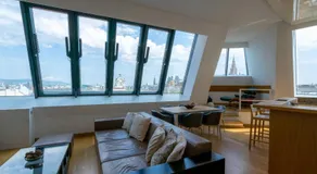 Vienna Residence, City Hall - Parliament - Image 3