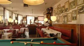 Madar Café Central Melk - Image 2