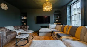 Central Bath 6 Bedroom Townhouse Sleeps 12 by Roost Accommodation - Image 3