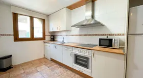 EPI001 Two Bedroom Townhouse - Image 4