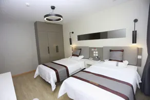 City 118 Selected Hotel Jiangmen Kaipin Sidi Road - Image 5