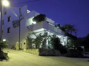 Apartments Magda- Backside Studio Apartment Apartment 4 - Image 3