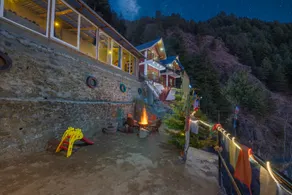 Gadegal Homestay Narkanda - Rooms & Pahadi Café - Image 5