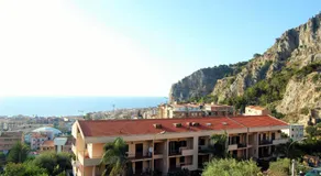 Delle Rose - Image 4