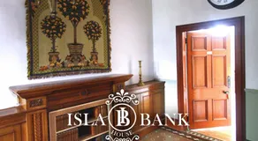 Isla Bank House - Image 4