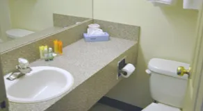 Wheatland Hotel - Image 2