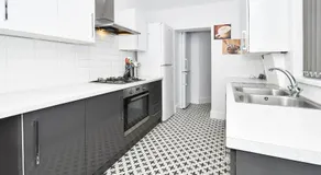 Townhouse @ Lord Street Crewe - Image 4