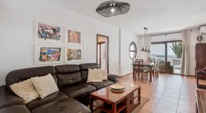 Bay View Villa - Image 2