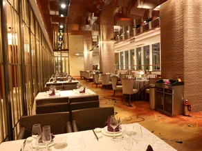 Xining Sapphire Hotel - Image 2