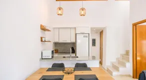 Ca l'Eudald 3, Apartamento en Besalú con terraza - Image 3