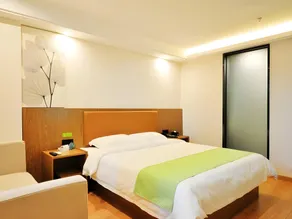 GreenTree Inn Haikou City Wuzhishan Road - Image 5