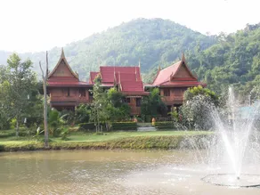 Lom Rak Resort - Image 4