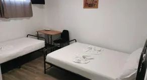 Hostel Zenix - Image 2
