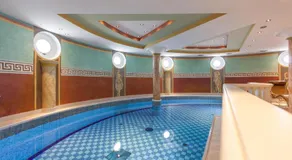 Hotel Schlosshof - Image 2