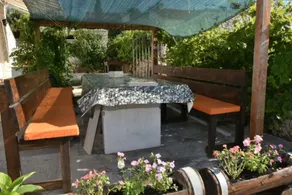 Apartment Ivo A1 Splitska, Island Brac - Image 4