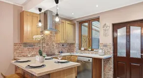 Beautiful 3 Bedroom In Birmingham - Image 3
