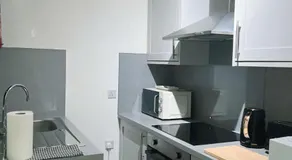 King Apartment - Image 2