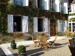 Le Relais du Lyon d'Or - Image 3