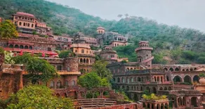 Vishal Plaza - Image 2