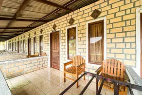 RedDoorz at Pondok Alief near Pantai Ujung Genteng 3 - Image 4