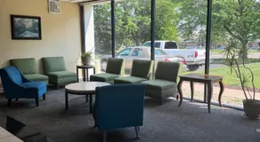 Emerald Inn - Image 4