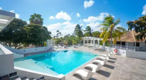 Papagayo Beach Resort - Image 2