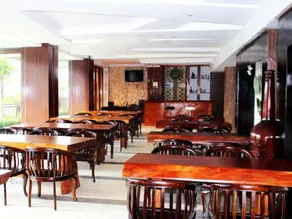 Albis Hotel - Image 5