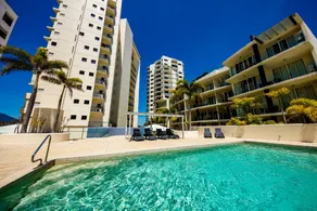 Jack & Newell Holiday Apartments - Image 3